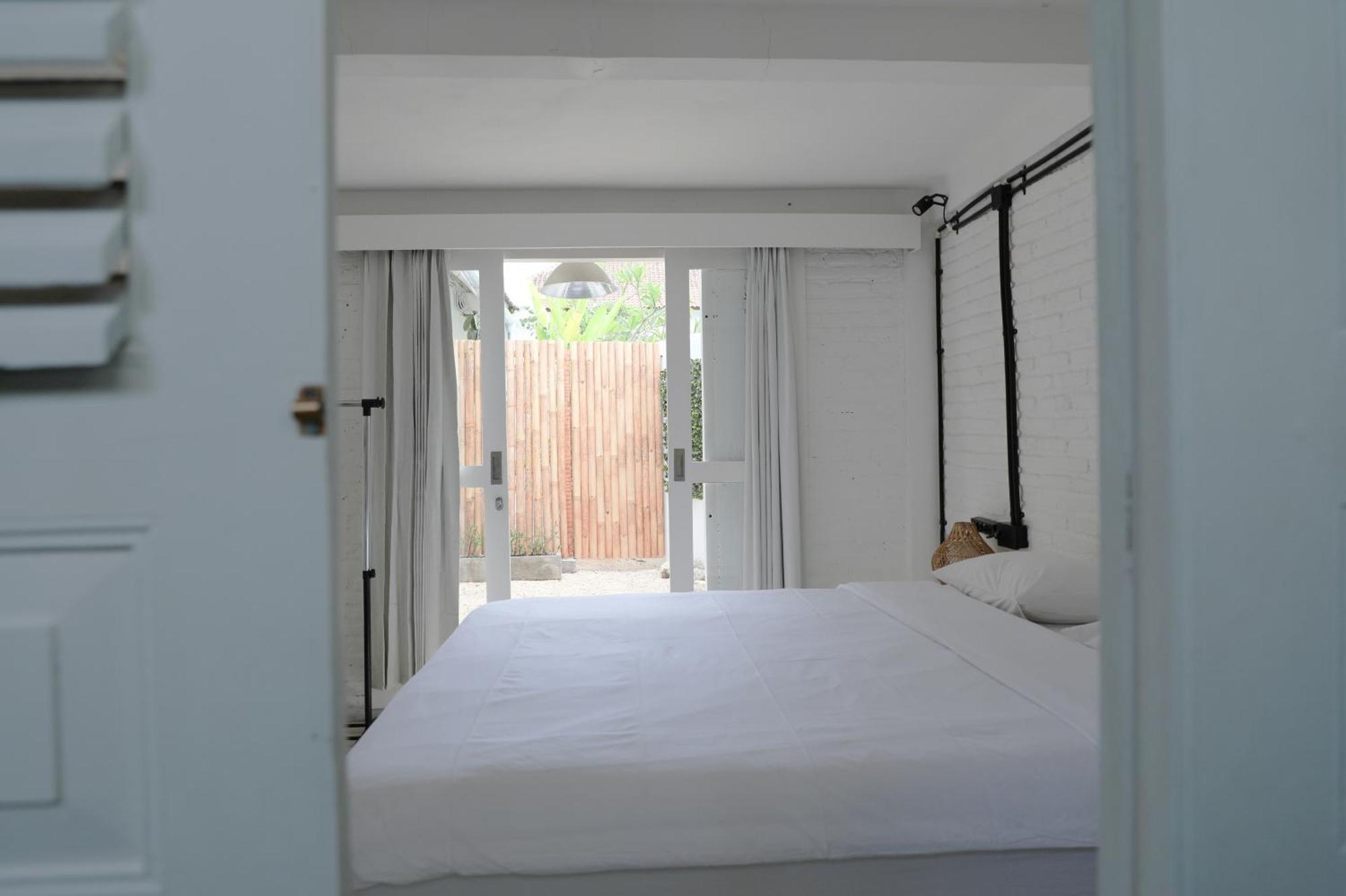 Bingin Bienvenue Guest House Улувату Екстер'єр фото